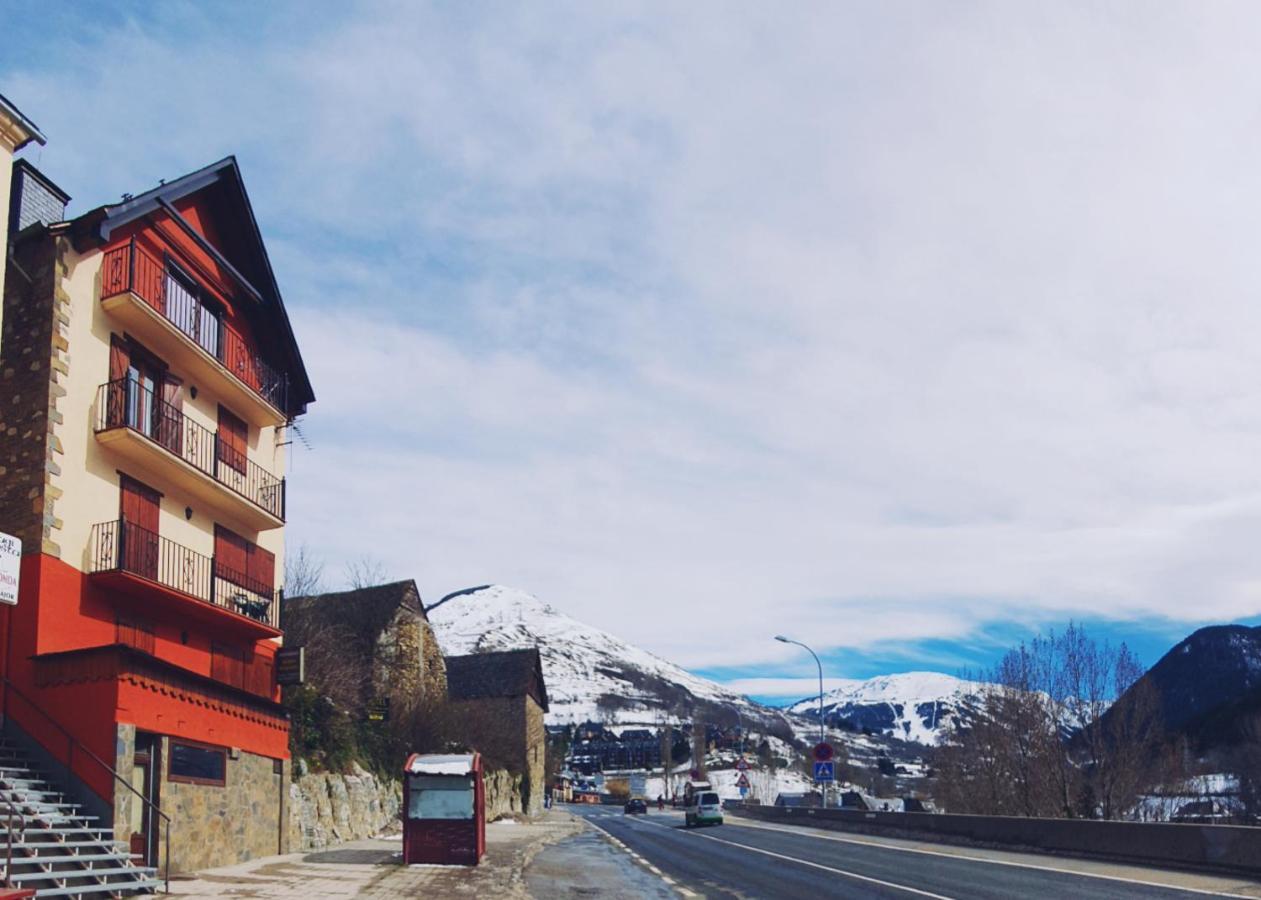 Miradores De Apartamentos Rufaste サラルデュ エクステリア 写真